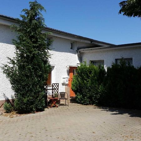Ferienwohnungen Haus Mecklenburg Elmenhorst/Lichtenhagen Exterior photo